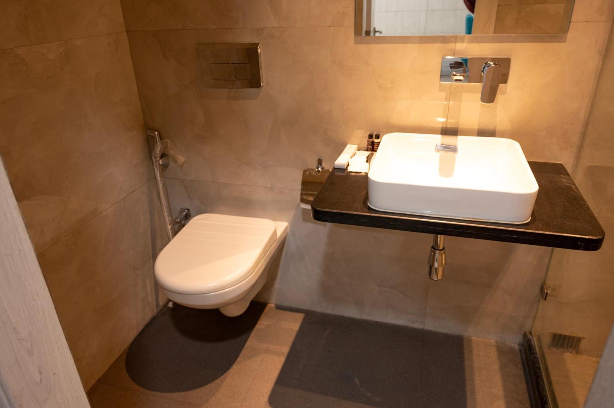 The Opus Kolkata - A Boutique Hotel エクステリア 写真