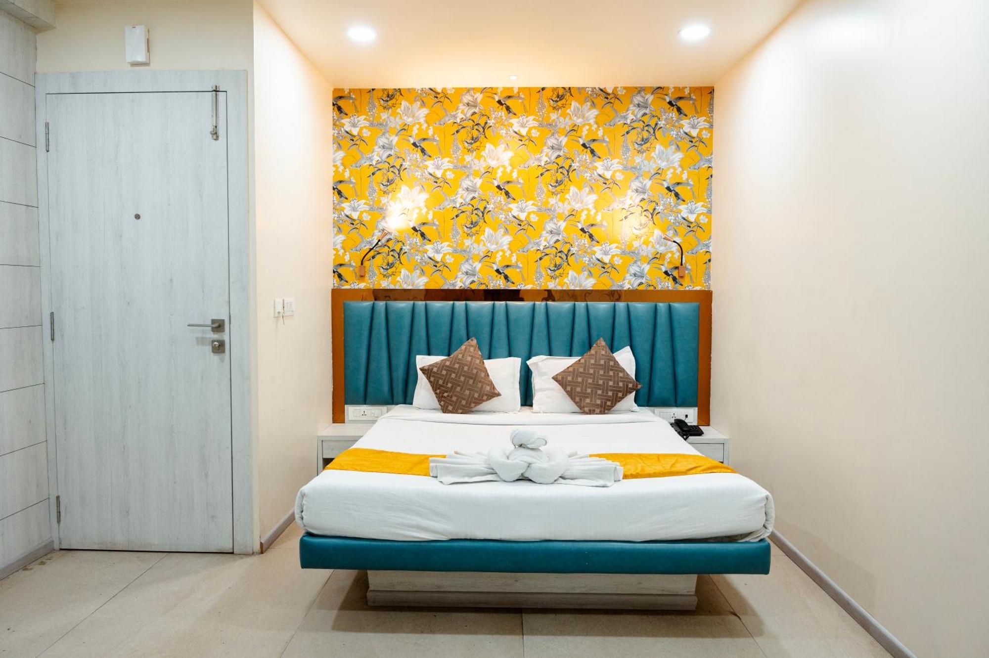 The Opus Kolkata - A Boutique Hotel エクステリア 写真