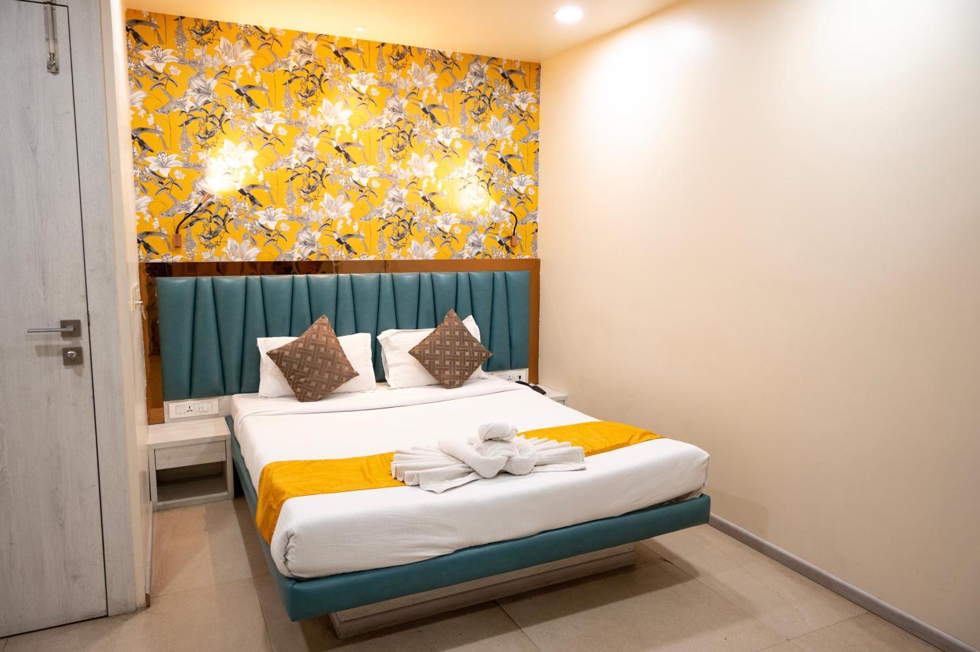The Opus Kolkata - A Boutique Hotel エクステリア 写真
