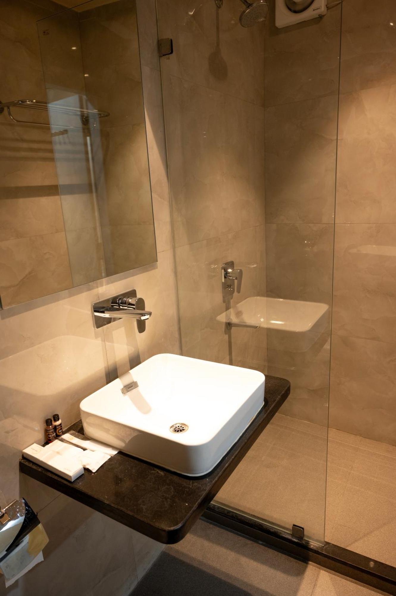 The Opus Kolkata - A Boutique Hotel エクステリア 写真